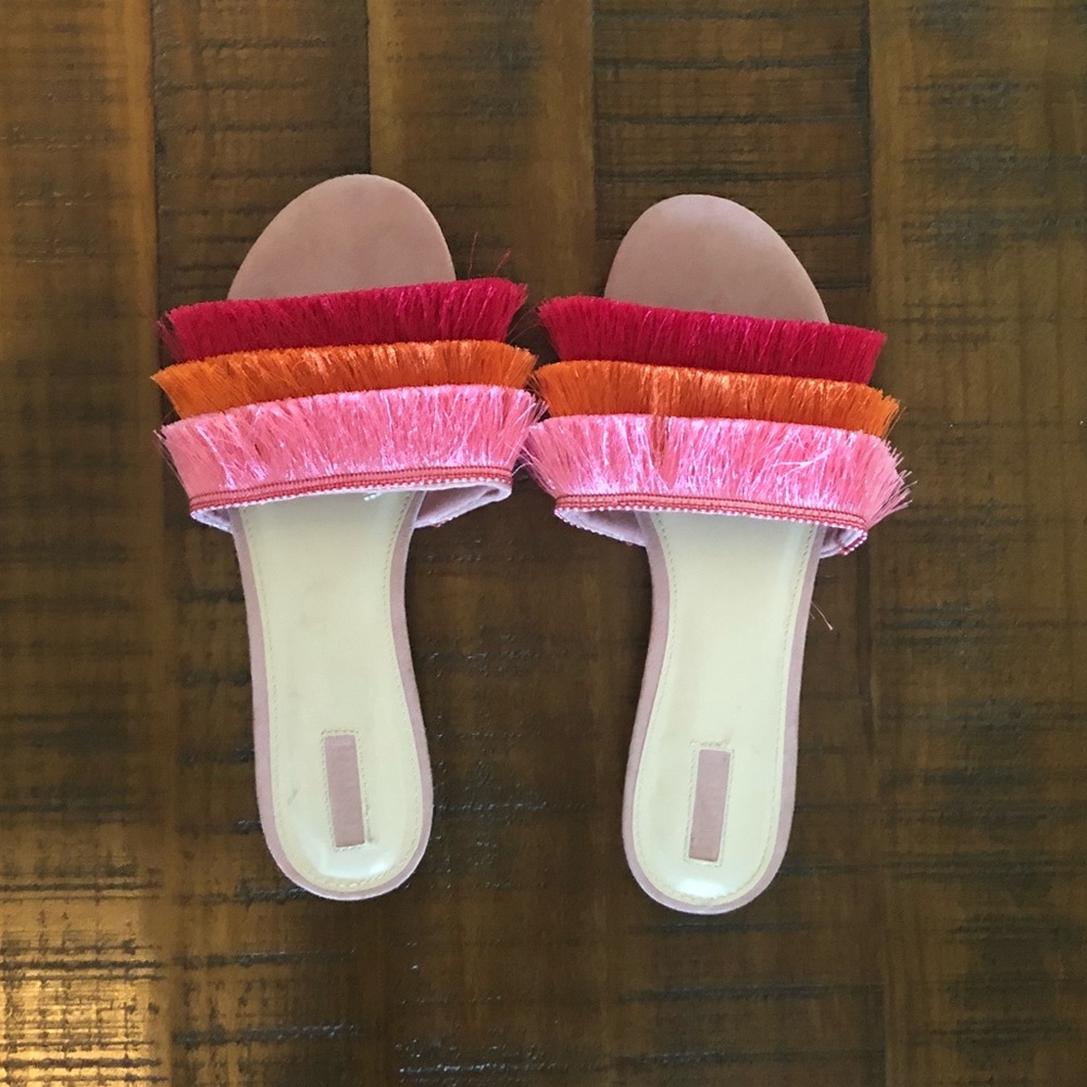 Cute fringe sandals